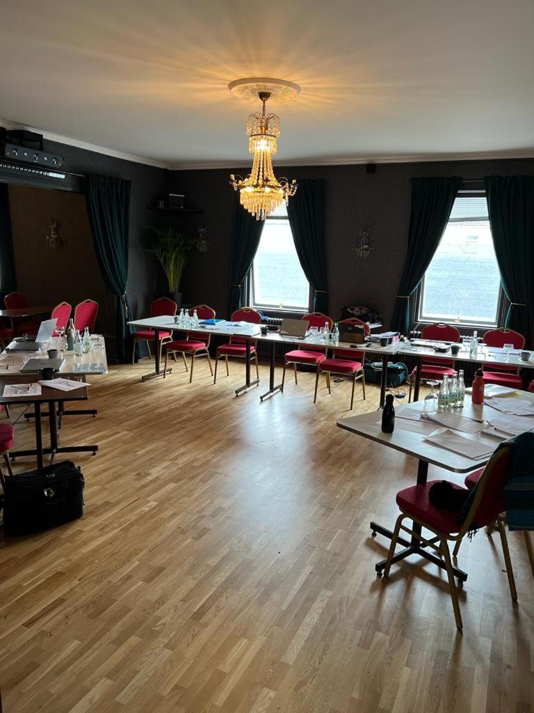 Hotell Gaestis Tierp Εξωτερικό φωτογραφία